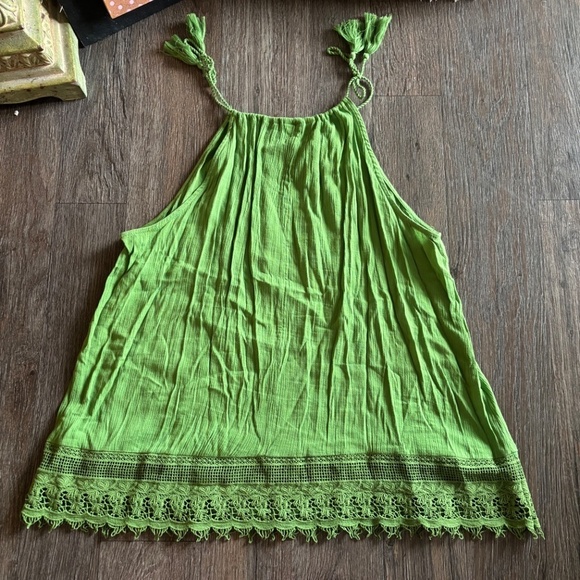 Crown & Ivy size large summer top - Picture 8 of 8